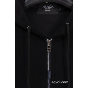 pradaプラダプラダアルファベット刺繍ロゴ入りキャップパーカー