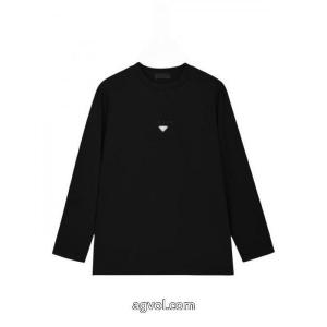 PRADA2026 Fw秋冬新作胸元メタル三角ロゴエンボスアルファベット男女同型ヘッダー丸首長袖Tシャツ
