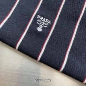 Pradaストライプのポロネックニットコート
