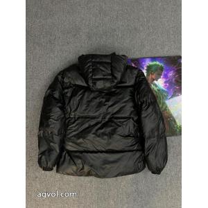 スーパー コピー 安心25ss/大人気秋冬コレクション 新品人気上昇 魅力的な今年らしいプラダダウンジャケット