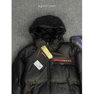 スーパー コピー 安心25ss/大人気秋冬コレクション 新品人気上昇 魅力的な今年らしいプラダダウンジャケット