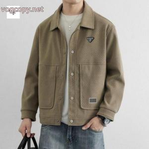 PRADAブランド アクセサリー 激安コート安心の追跡案内 送料込 SALE！ 洗練された雰囲気