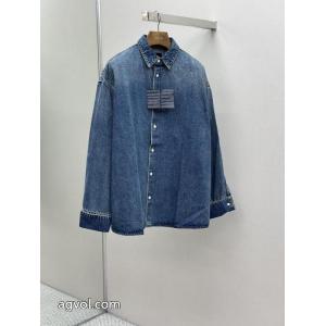 PRADAコート激安大特価定番人気 話題の新作到着 激レアアイテム偽 ブランド 販売