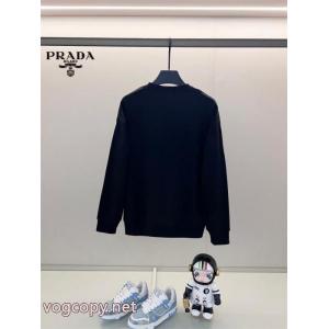 COOLなデザイン 大人気商品再入荷! NEW!国内完売パーカー偽 ブランド 販売プラダ
