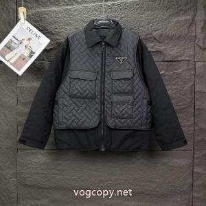綿入れのコートPRADA2026年激安最強セール 洗練された 新作数量限定セールブランド 偽物 激安