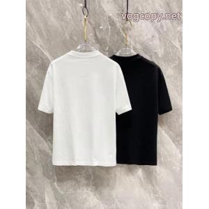 PRADAブランド 偽物 激安印象に残るデザイン 今季大人気 2026新作Tシャツ