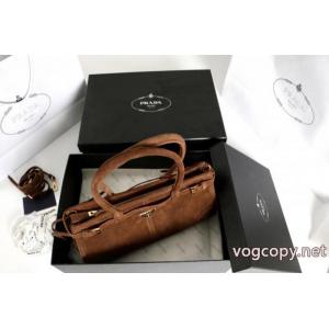 ブランド コピー 激安国内即納 値下げるアイテム 大人の色味    バッグDIOR..