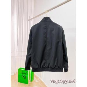 ジャケットプラダスーパー コピー ブランド 通販限定生産品 お得なアイテムを販売 涼しげな印象の.