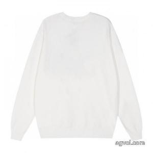     長袖TシャツPRADA高評価人気品 上品スタイル ラグジュアリーな雰囲気スーパー コピー..