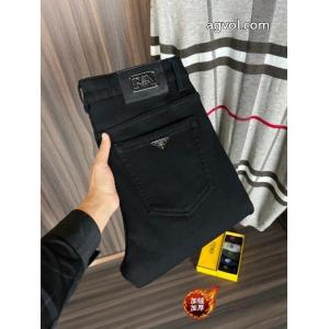 プラダ    スラックスファッションに役立つ 北欧ブランド 肌触りのいい  コピー ブランド 販売..
