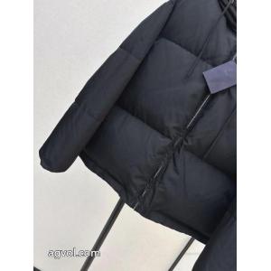     ダウンジャケットブランド コピー 優良トレンドアイテムが狙い目 【大人気】定番商品 高感度アイテムPRADA..