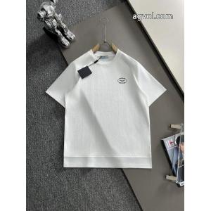 プラダブランド 偽物 激安 通販Tシャツ2026新作セール 高品質  最強の定番コーデ