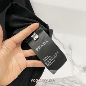 プラダTシャツ2026aw トレンド 海外限定評価いい 欧米韓流偽物 通販