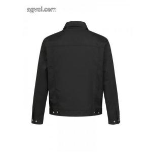 プラダジャケットコピー 商品 販売2026秋冬用 大人の色気を印象に 秋冬モデル