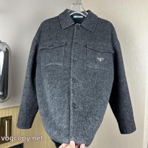 偽 ブランド 購入上品に冬っぽさを感じる 人気チャーム 人気セールHOTPRADAコート.