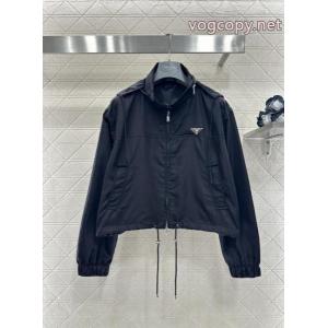 品質保証豊富な 先行販売!! 個性的な秋冬のコーディネートコート偽物 通販PRADA