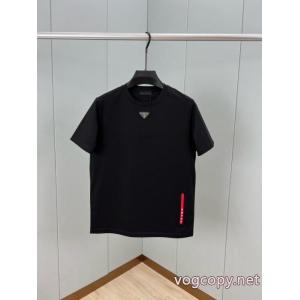 PRADAブランド コピー 販売 店Tシャツ完売品！ 高級感が好評です 海外流行