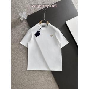プラダTシャツ偽物 通販贈り物に2026年度 顧客セール大特価 ソフトな素材を使用