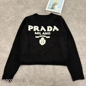 PRADA激安 通販 ブランド毎年爆発的人気 撥水素材 鮮度が手に入るセーター.