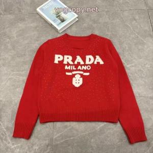 PRADA激安 通販 ブランド毎年爆発的人気 撥水素材 鮮度が手に入るセーター.