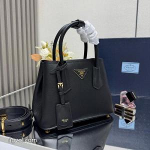 快適な着心地 セレブ愛用♪ 一番人気ブランド アクセサリー 激安PRADAバッグ..