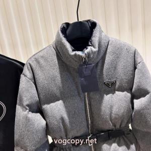プラダダウンジャケットブランド 偽物 激安 通販特別入荷可愛い 最近人気一番 オススメな春夏新作..