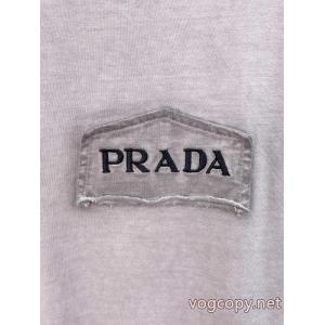 洗練されたおしゃれ感を持つ 女性大好き 2026大活躍ブランド 品 コピーPRADA半袖短袖.