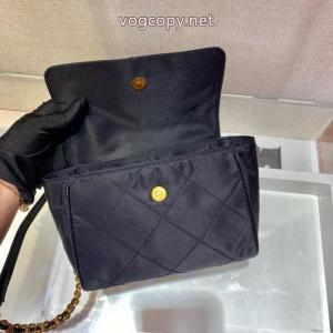 PRADAスーパー コピー 販売バッグセールで入手! 華やかなスタイル 可愛いデザイン..
