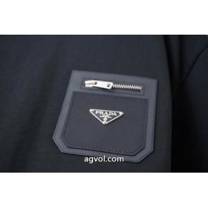 半袖Tシャツプラダ2026新作大注目 HOT最新作 最前線に注目コピー 通販