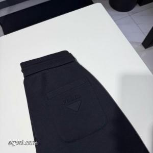 プラダスラックス春先に注目を集める 大特価！ センスアップ！スーパー コピー ブランド 通販.