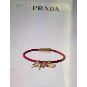 発表の新作モデル 非常に人気の高い 高級感に溢れスーパー コピー 安心  アクセサリーPRADA.