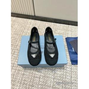    偽物 ブランド 激安好評なアイテム 春夏人気新作 ヴィンテージ感PRADA..