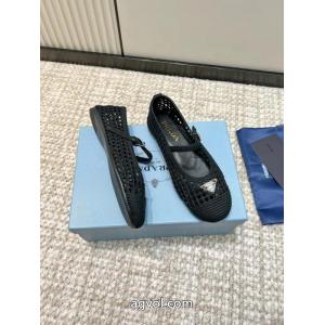     偽物 ブランド 激安好評なアイテム 春夏人気新作 ヴィンテージ感PRADA..