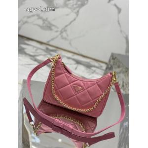 ブランド コピー 品バッグ国内配送 永年ご愛用頂けるアイテム 特別価格！PRADA..