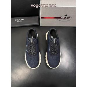 オススメ新作商品 超大特価 新作限定　人気沸騰中ブランド 品 激安 通販スニーカーPRADA