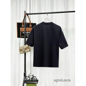 ブランド コピー s 級半袖TシャツPRADA高級感溢る 暖かな着心地 素敵デザイン未入荷ブランド