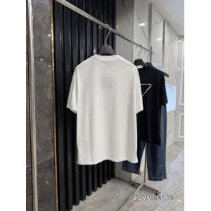 最旬！ 毎年大人気！2026 国内未入荷半袖Tシャツ激安 ブランド 通販PRADA