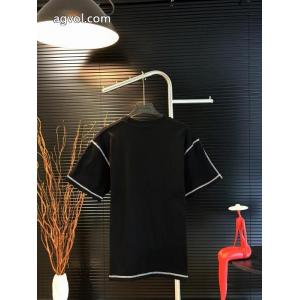 PRADA半袖Tシャツスーパー コピー耐久性に優れ 超激得格安 お洒落アイテム