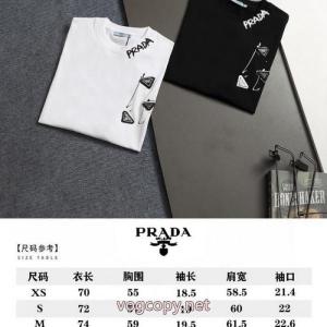 毎日更新 最終セール 根強い人気定番商品PRADAコピー 通販半袖Tシャツ