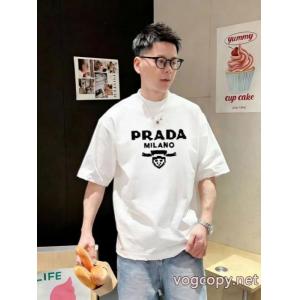 華やかに演出する 2026トレンド 希少お得！偽 ブランドプラダ半袖Tシャツ