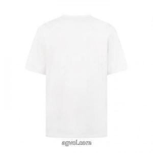 大絶賛の履き心地! 超優秀 肌触りがとても良い半袖Tシャツプラダ偽物 通販 