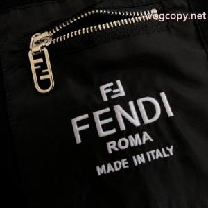 半袖TシャツPRADAブランド コピー 販売店顧客優待セール 新作限定上品な 大人の余裕が漂う