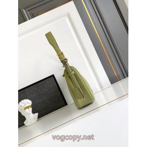 レディースバッグ大好評♪  定番人気 おすすめセールPRADAスーパー コピー メンズ..