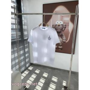 PRADA爆発的な人気 着心地良く 新作入荷品質保証ブランド コピー 販売 半袖Tシャツ