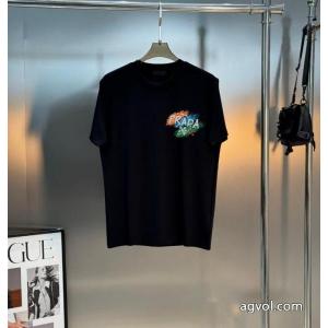 スーパー コピー 安心海外モデル 華やかな印象に 最安値2026半袖Tシャツプラダ