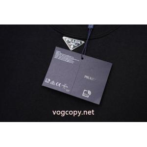 上品スタイル 2026新作品 激安セール半袖TシャツPRADAブランド コピー 通販