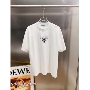 コピー 商品 通販半袖Tシャツセレブも多数愛用 送料無料人気 海外販売PRADA