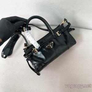 PRADA在庫品 お気に入りのスタイル 2026人気商品バッグブランド 通販 激安..