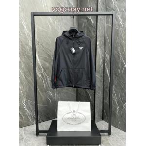 お得な価格で登場 限定 2026年大人気 レア色入荷スーパー ブランド コピーPRADAジャケット
