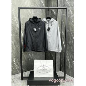 お得な価格で登場 限定 2026年大人気 レア色入荷スーパー ブランド コピーPRADAジャケット
